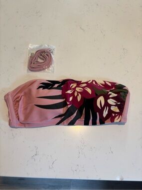 Women’s Pink Floral Bandeau Swim Top